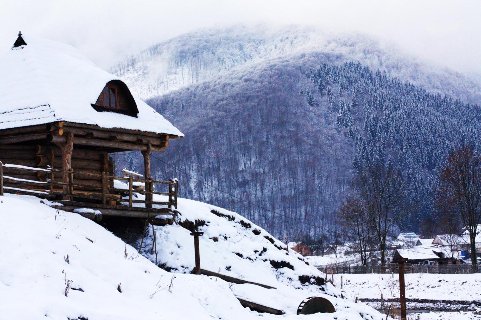 Agio Hotel Колочава Экстерьер фото