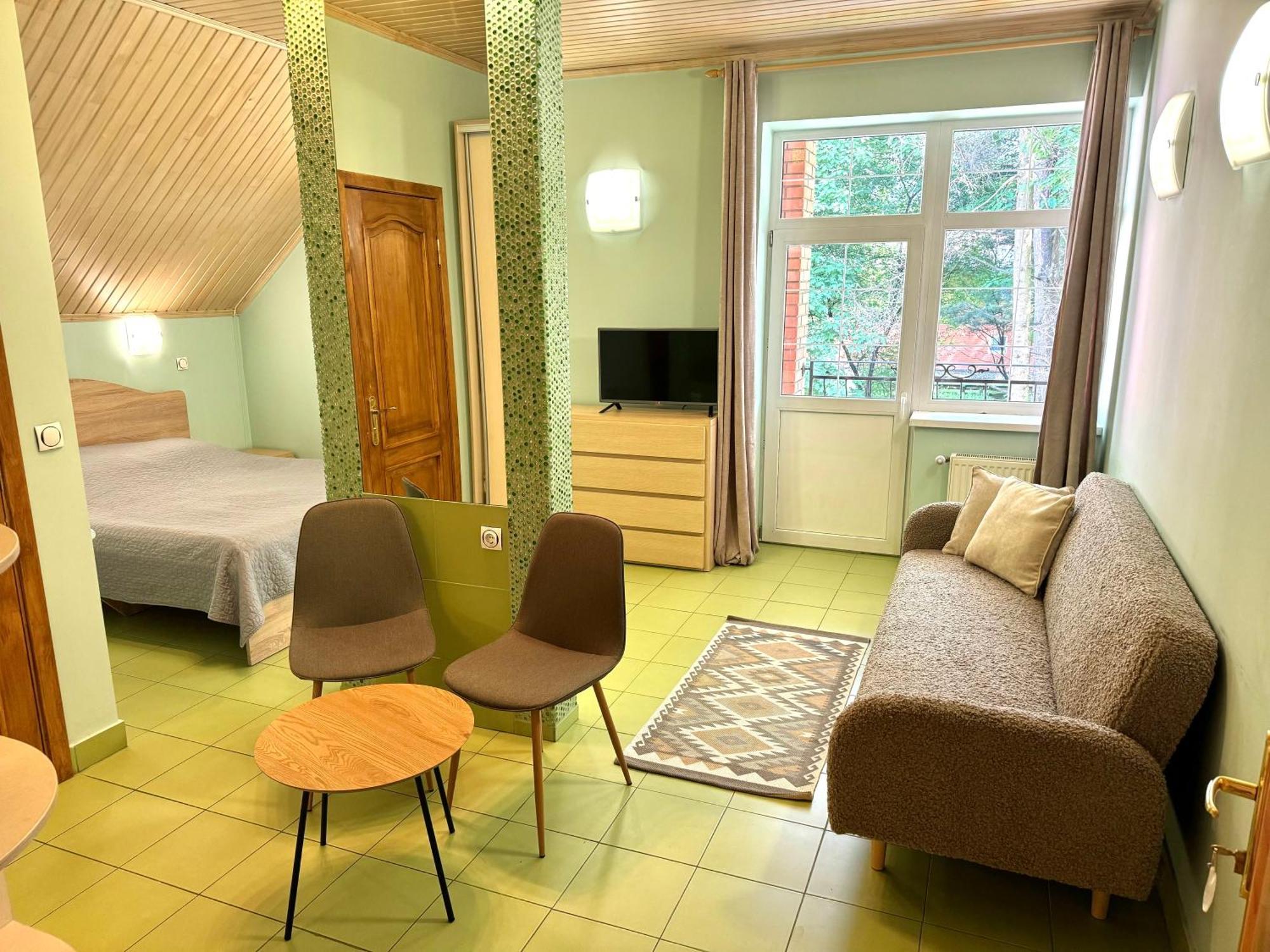 Agio Hotel Колочава Экстерьер фото