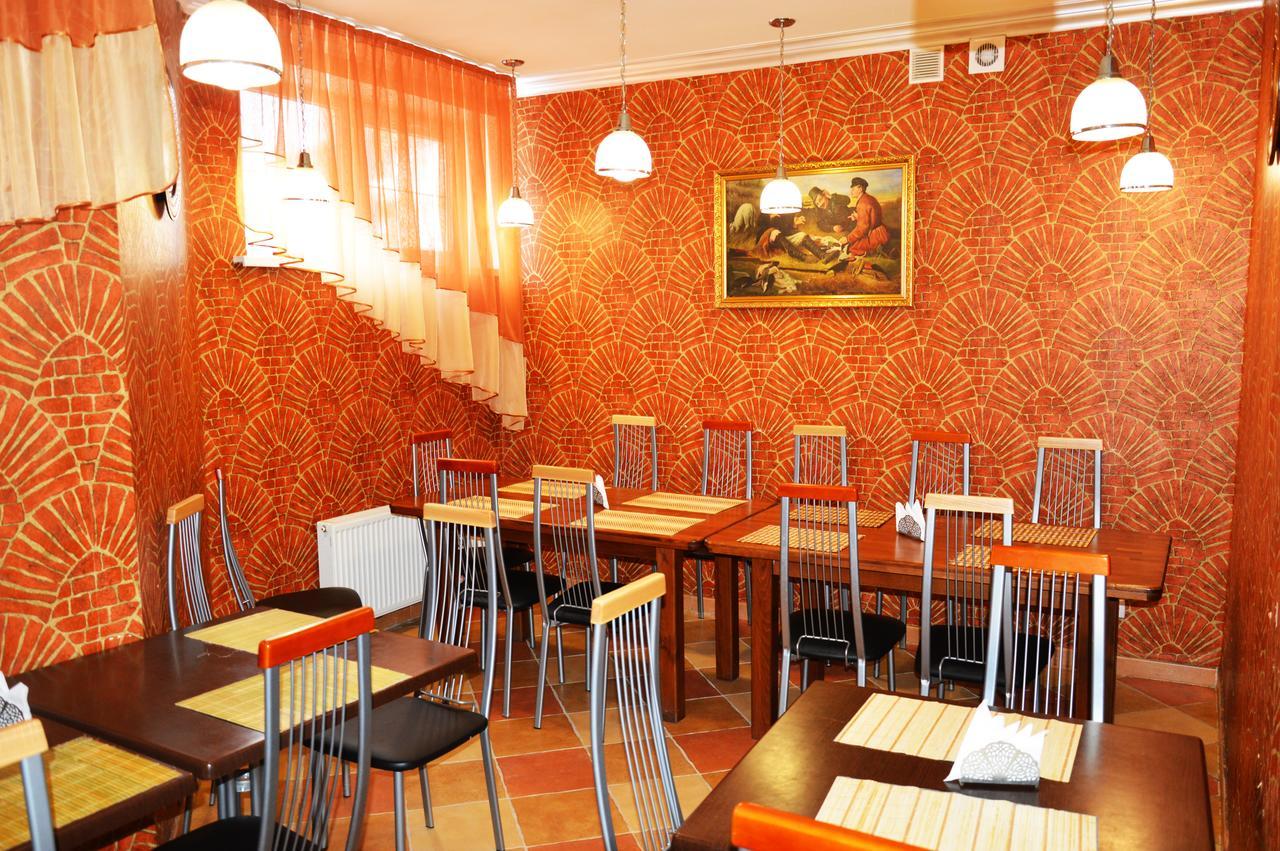 Agio Hotel Колочава Экстерьер фото